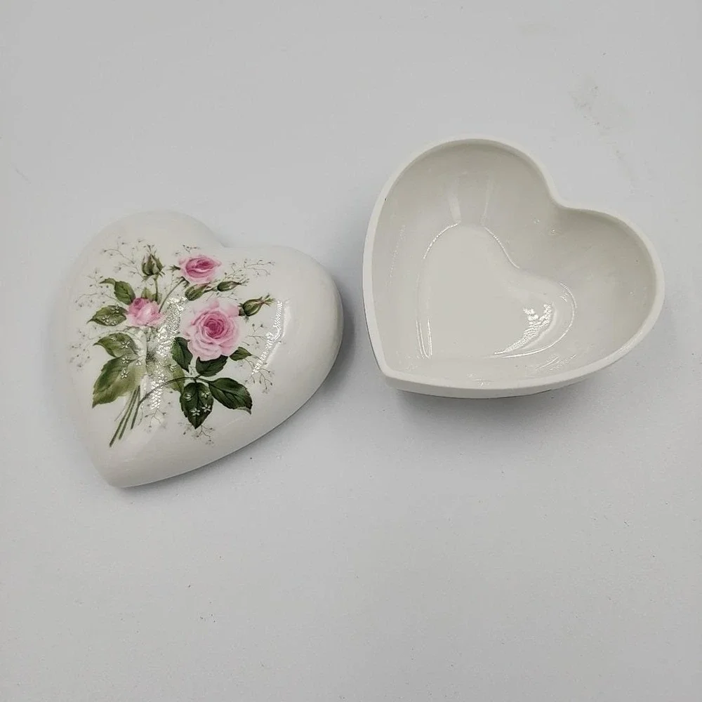 Vintage Avon‎ 1976 President's Celebration Vanity Trinket Dish Made in Spain
